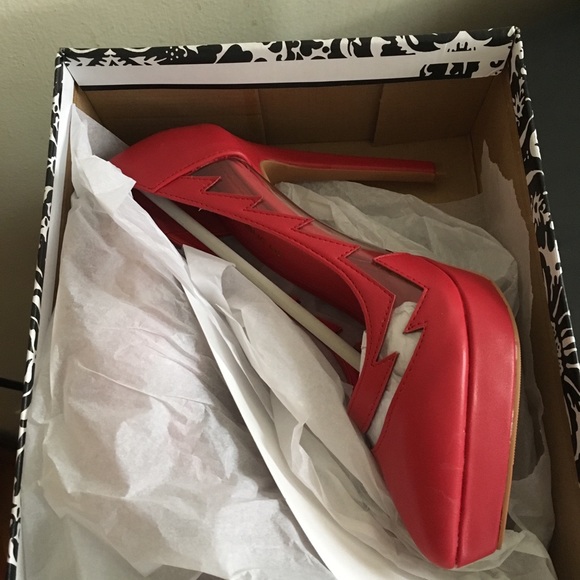 Women’s pumps. New - Picture 2 of 4